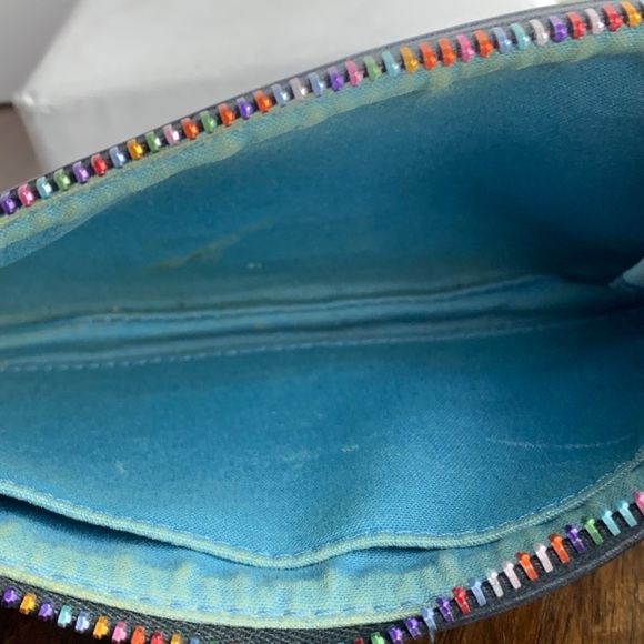 Disney World Resort Collab Dooney & Bourke sketch Princess Wristlet Purse - Picture 6 of 14